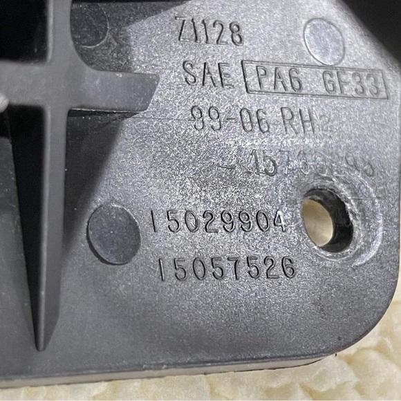 Chev Silverado Tahoe GMC Sierra Yukon Interior Door Handle 15029904  15057526 - Picture 9 of 15